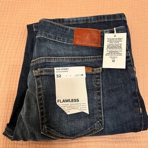 Joe’s Jeans The Honey Curvy Bootcut - sz32